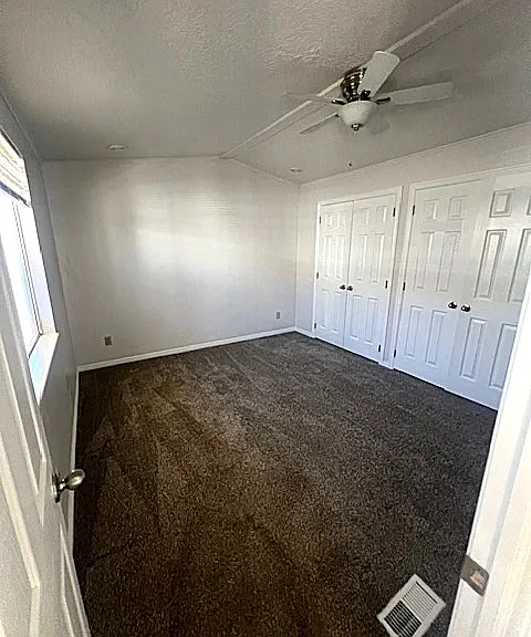 213 Beth St — Photo 5