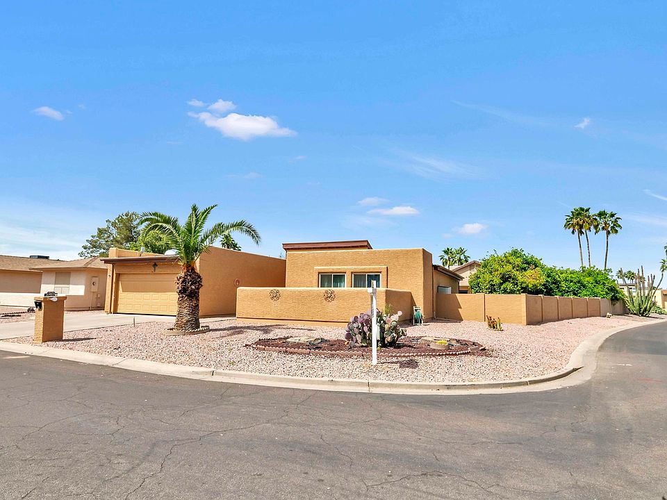 1st image of 26250 S Jardin Dr