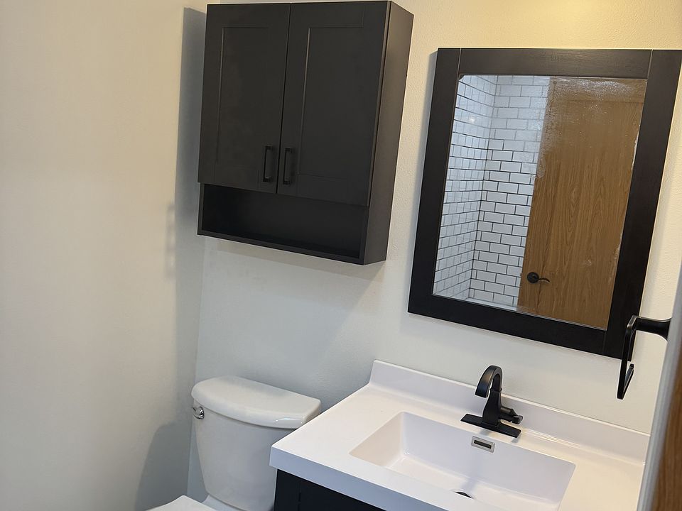 Main Level Bath