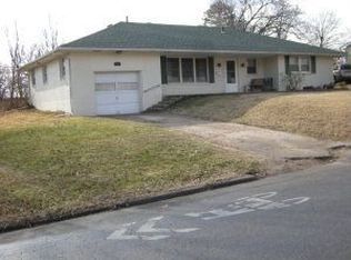 214 W Texas Ave, Columbia, MO 65202