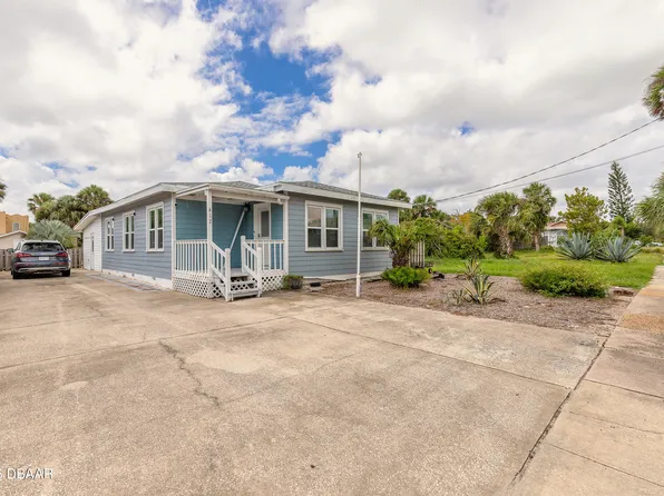 412 Revilo Blvd, Daytona Beach, FL 32118