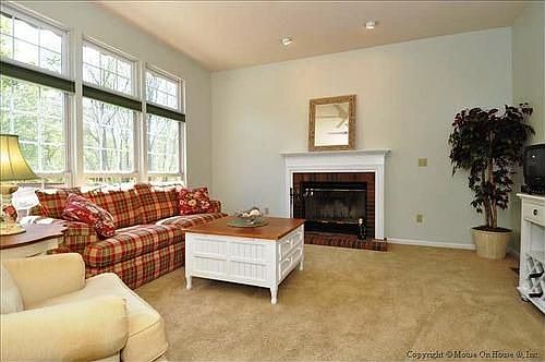5th image of 3715 Martins Dairy Cir