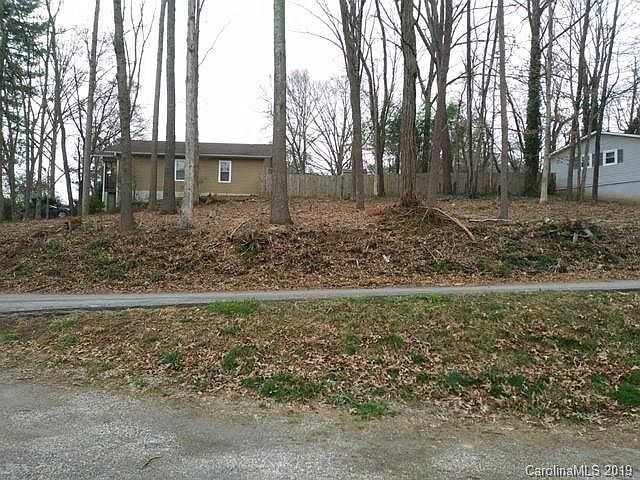 1st image of 2 Shadowlawn Dr #2