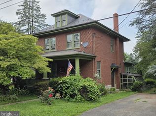 10 Mylin Ave, Willow Street, PA 17584