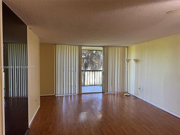 3rd image of 10855 SW 112th Ave APT 316