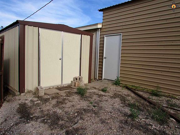5th image of 1722 S Avenue B