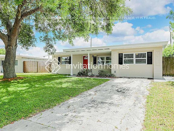 3rd image of 9449 Park Lake Dr N