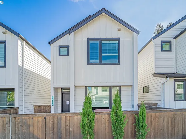 16315 NE 21st St, Vancouver, WA 98684