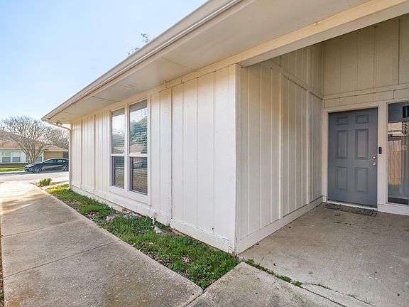 2nd image of 12333 Ferris Creek Ln