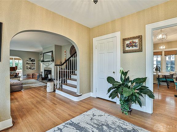 4th image of 512 Acorn Dr