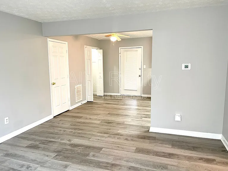 133 Appleton Blvd #B — Photo 5