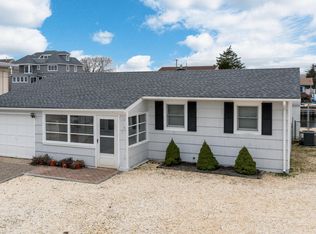 86 Ronald Ave S, Bayville, NJ 08721