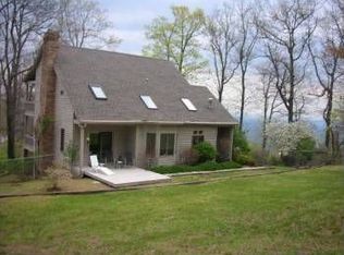 575 Melrose Mountain Rd, Tryon, NC 28782