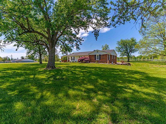 2nd image of 14192 State Highway 41 #A