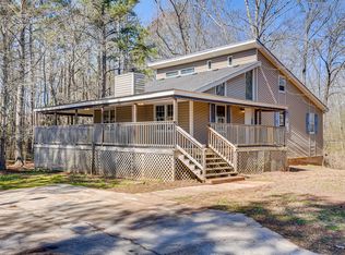 190 Hearthstone Dr W, Newnan, GA 30263