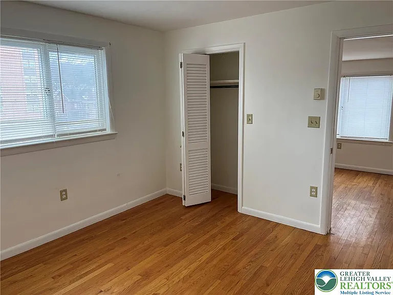 132 E Broad St #1 — Photo 7
