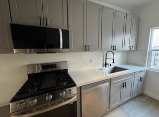 980 N El Centro Ave #980, Los Angeles, CA 90038