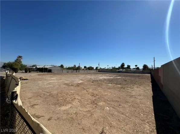 1210 N Tonopah Dr, Las Vegas, NV 89106