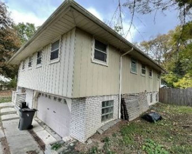 38598 Applewood St, Clinton Township, MI 48036 Zillow