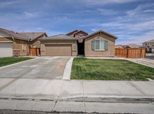2266 Hay Market St, Rosamond, CA 93560