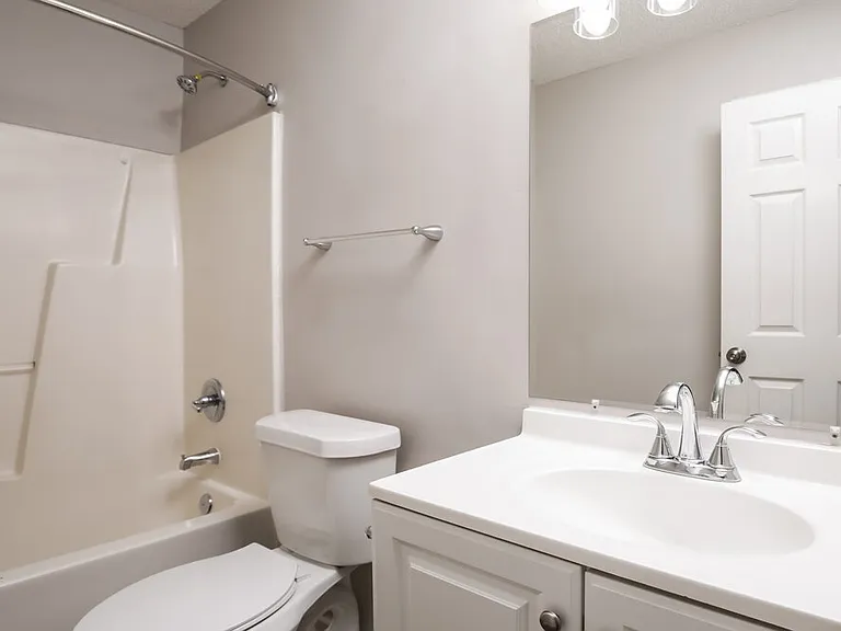 203 Zircon Ln — Photo 15