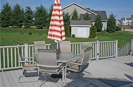 3rd image of 2870 Alexandra Dr