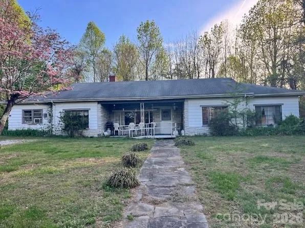 205 Whitson Rd, Marion, NC 28752