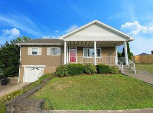 71 Cherry Ln, North Huntingdon, PA 15642