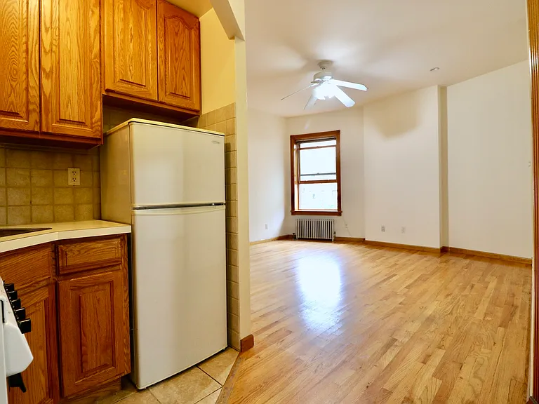 338 W 77th St #5B — Photo 5
