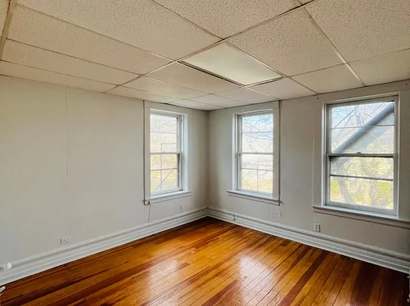 838 Union Street, 838 Union St APT 4, Schenectady, NY 12308