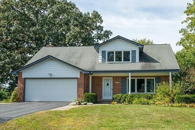 1250 Shevchenko Dr photo 1