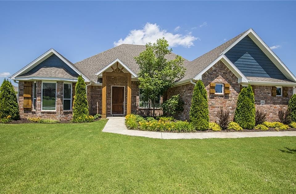 1st image of 418 Claybrook Dr