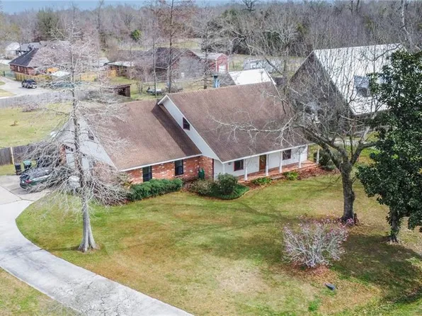120 Oakland Ct, Garyville, LA 70051