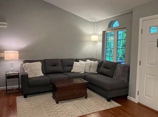 56 Pembroke Rd APT 6, Danbury, CT 06811