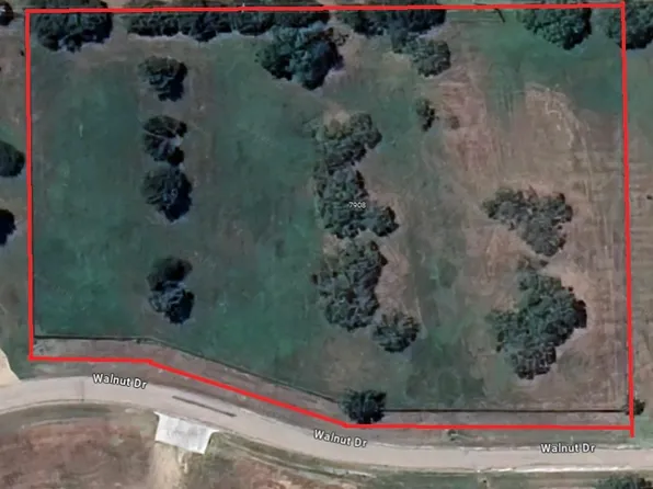 7908 Walnut Dr, Alvarado, TX 76009