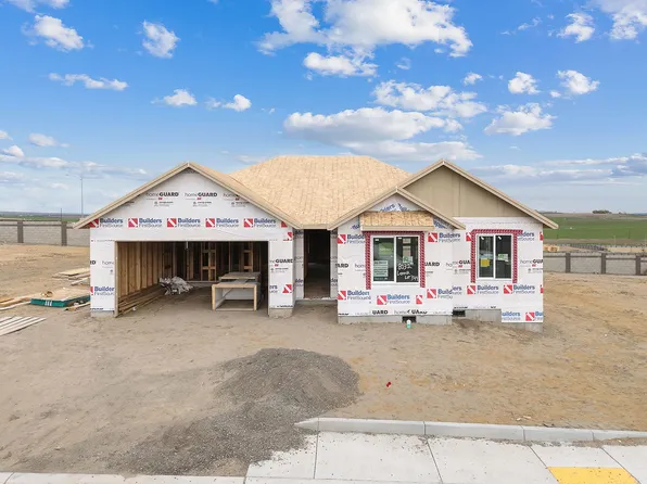 8032 Lennox St, West Richland, WA 99353