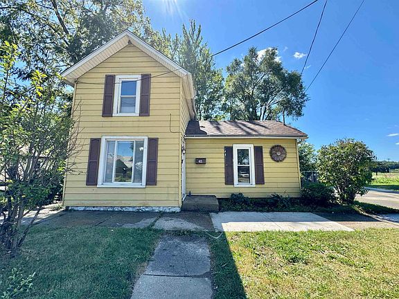 4th image of this home