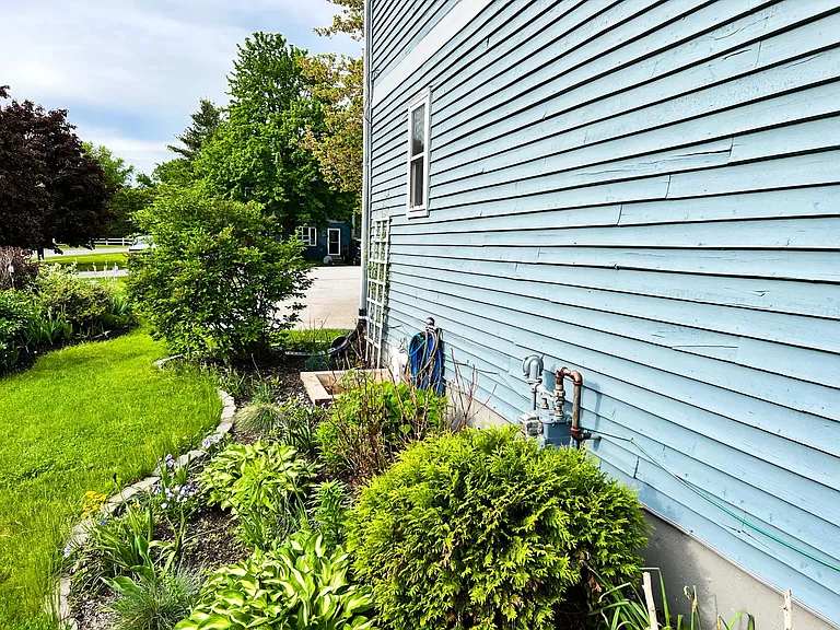 28 Heather Cir #1 — Photo 31
