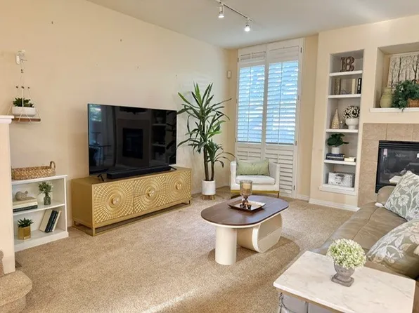 554 S Elm St, Denver, CO 80246