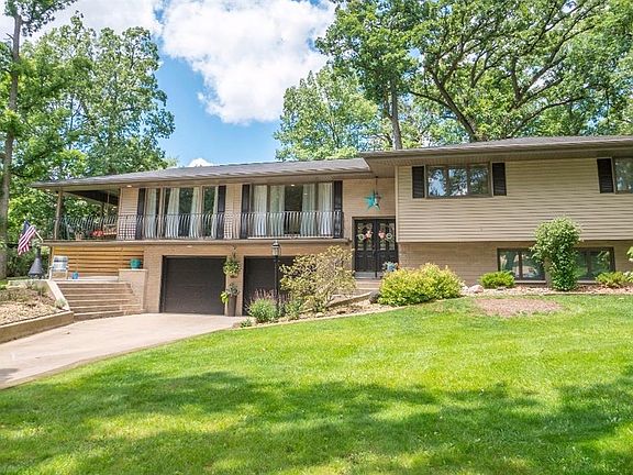 2nd image of 721 Blaney Dr