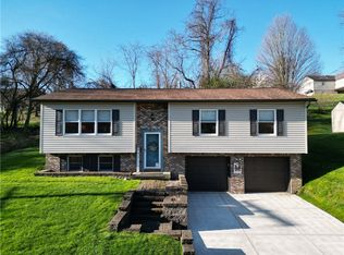 2014 Old Clairton Rd, Clairton, PA 15025