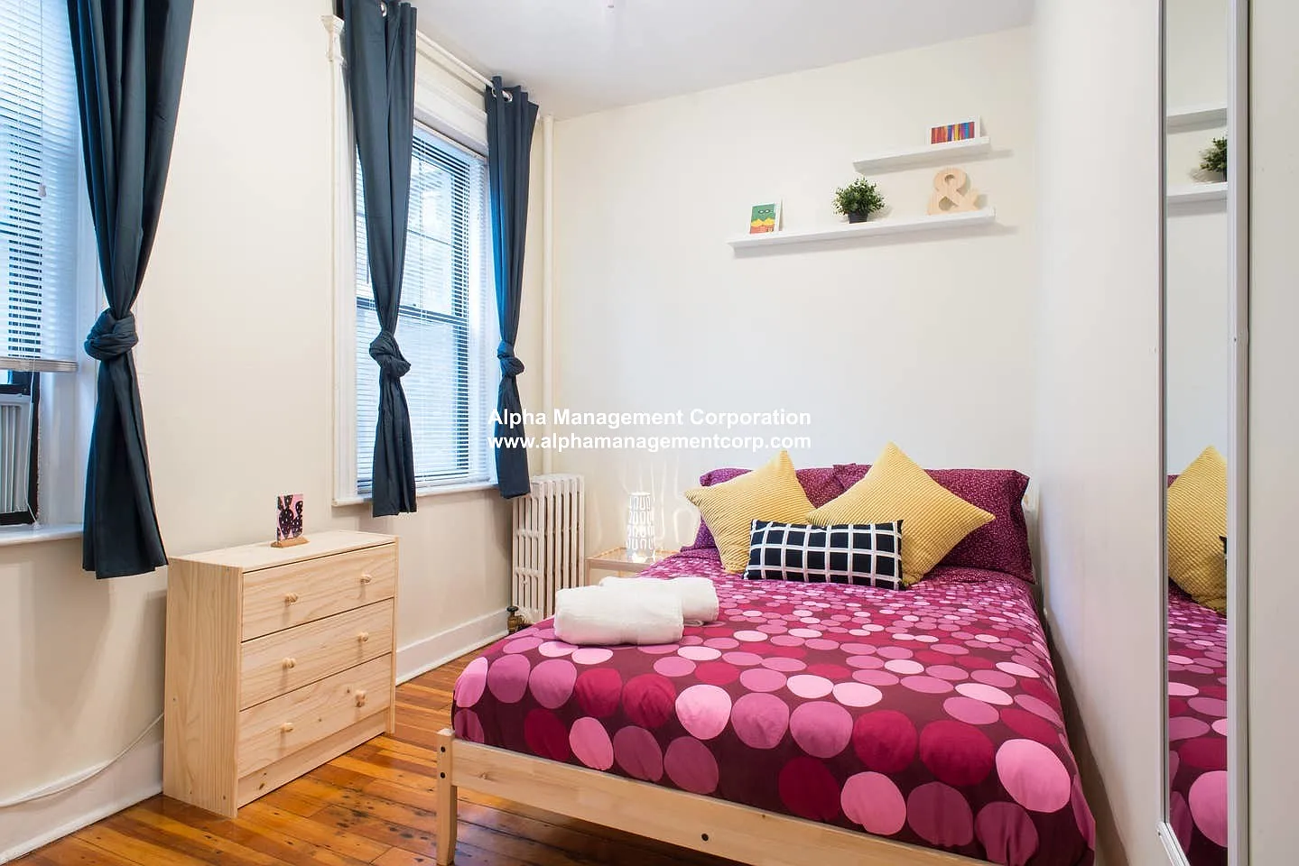2 bed, 1.0 bath, $3,350 — Photo 3