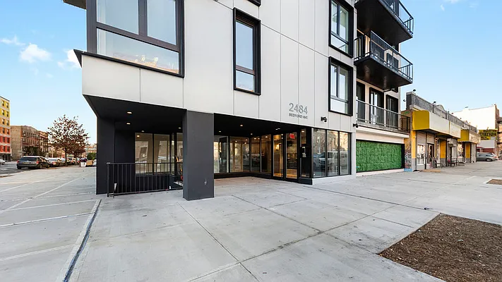 Rented by Nooklyn NYC LLC | media 49