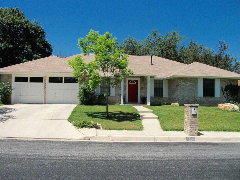 1st image of 2523 Heather Path St