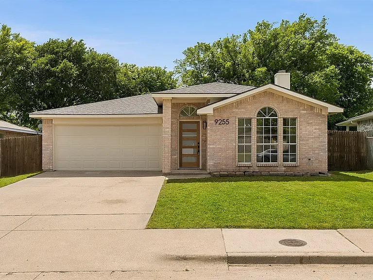 9255 Crimnson Ct — Photo 40
