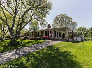 10713 E Crestview Ln, Laurel, MD 20723