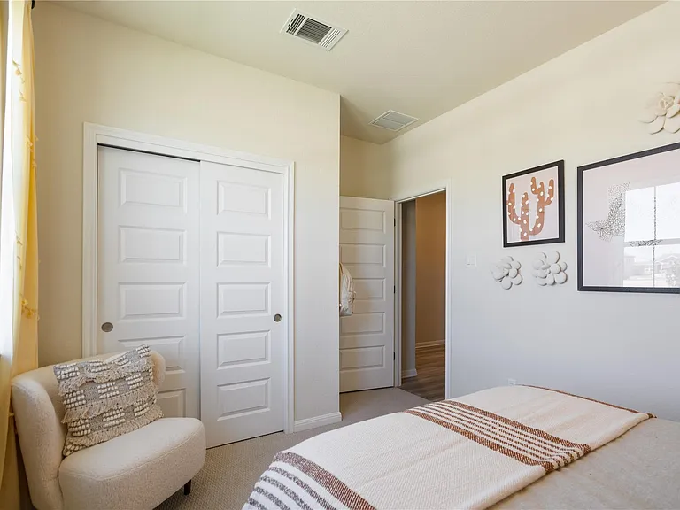 2428 Ekvall Dr — Photo 13