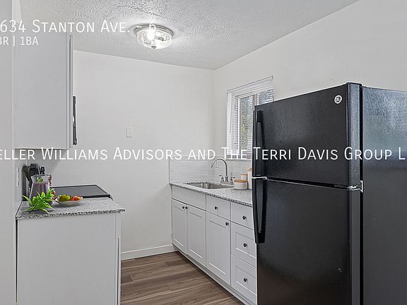 4th image of 2634 Stanton Ave APT 6