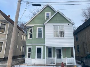 609 Bluff Avenue, Schenectady, NY 12303