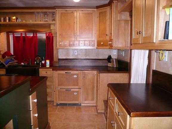 Kitchen before ceiling was finished